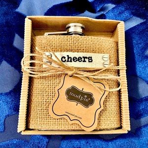 New In Box Mud Pie Burlap “Cheers” Flask!